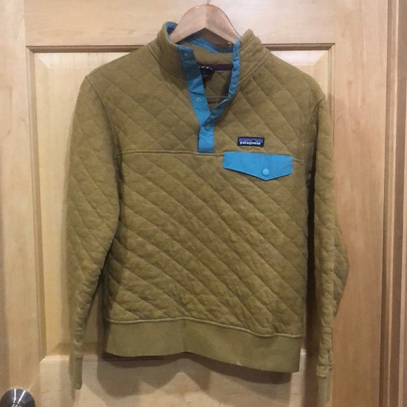 Patagonia Sweaters - Patagonia Green 1/4 Button Sweater